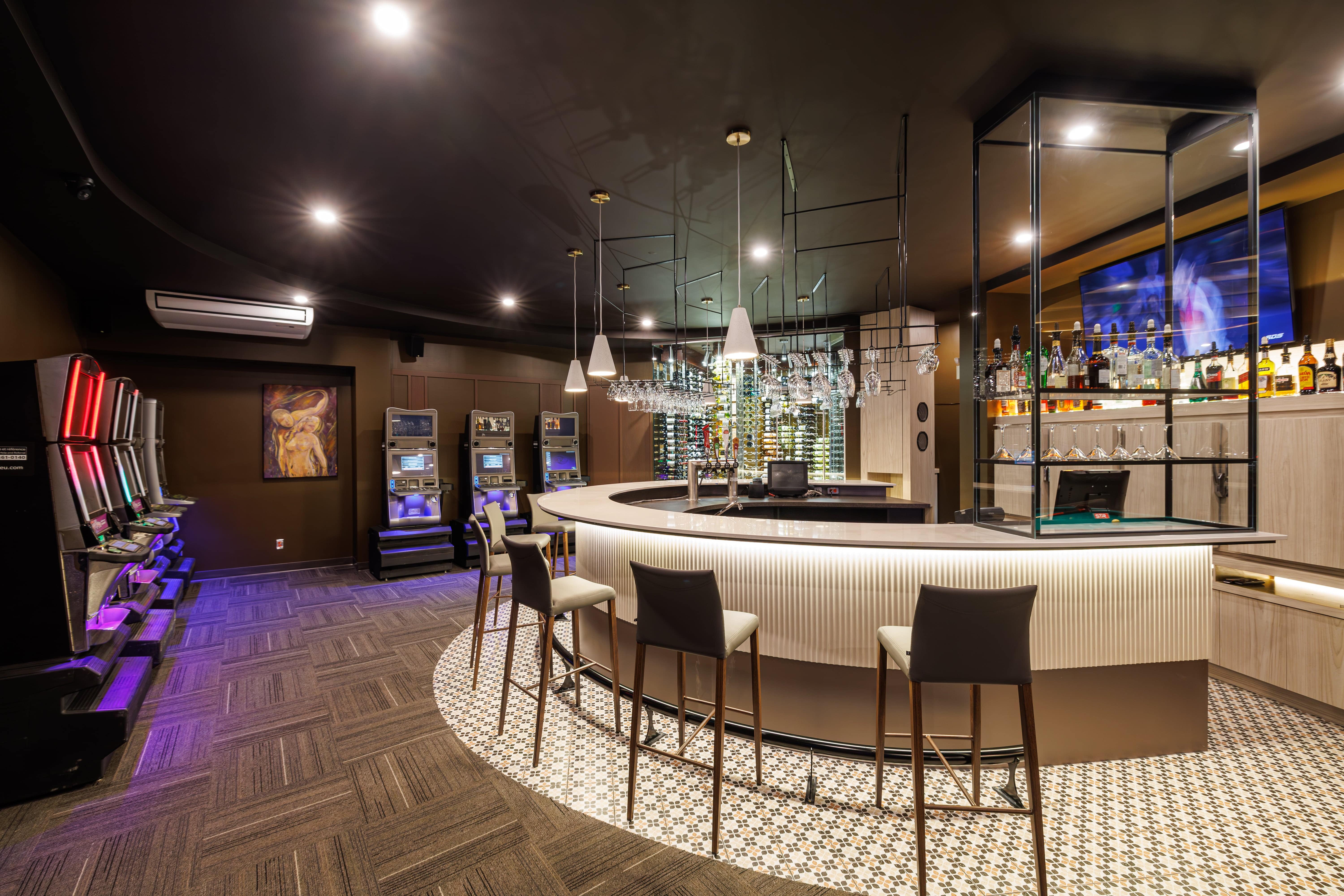 Photo - Rialto - Game Room 18+